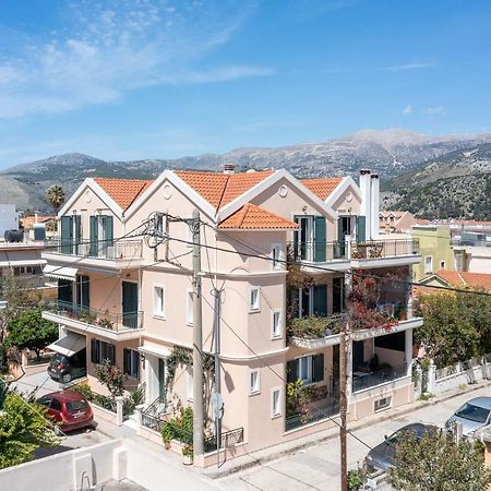 Grand Square Apartment Argostoli  Eksteriør billede
