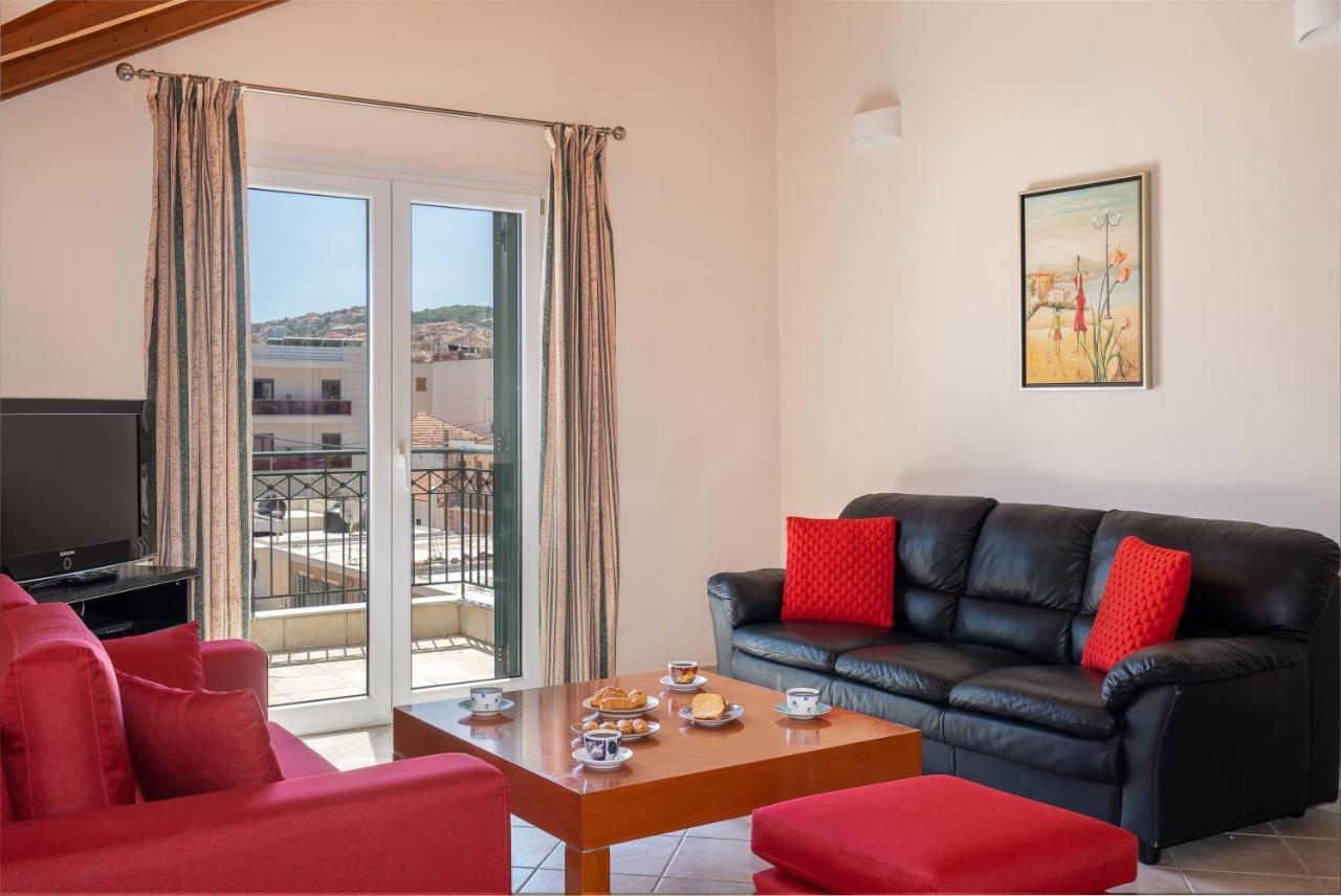 Grand Square Apartment Argostoli  Eksteriør billede
